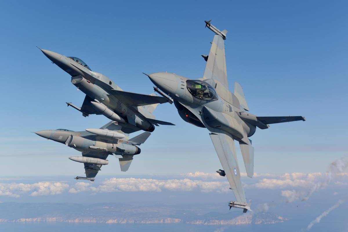 Αναμονή για τα F-16 Viper