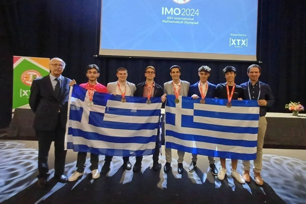 Με έξι μετάλλια επέστρεψαν οι Έλληνες μαθητές από την 65η Διεθνή Μαθηματική Ολυμπιάδα: Συμμετοχή από 108 χώρες του κόσμου