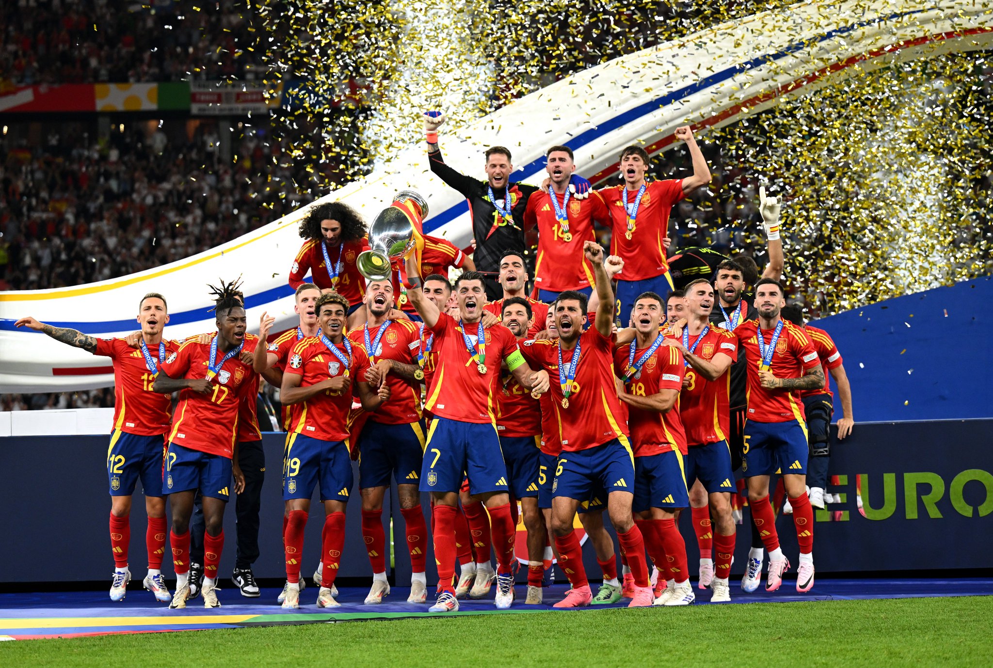 Απίστευτη, ακαταμάχητη και.. 4η φορά πρωταθλήτρια Ευρώπης η Ισπανία
