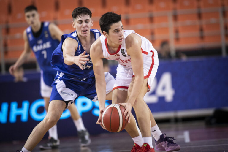 Ευρωμπάσκετ U16: Η Ελλάδα νίκησε 75-65 την Τουρκία και είναι στους ημιτελικούς (pics)