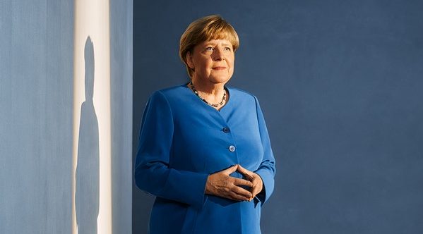 “ΕΛΕΥΘΕΡΙΑ” της Angela Merkel: Το βιβλίο που όλοι περιμένουν σε περισσότερες από 30 χώρες. Κυκλοφορεί στις 26 Νοεμβρίου από τις εκδόσεις ΜΕΤΑΙΧΜΙΟ