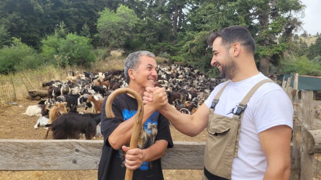 ΚΥΡΙΑΚΗ ΣΤΟ ΧΩΡΙΟ ΞΑΝΑ: Η εκπομπή μας ταξιδεύει στην Περιστέρα Αιγιαλείας