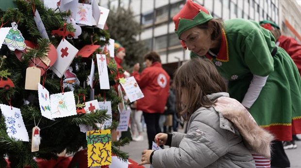 Ο Ελληνικός Ερυθρός απευθύνει έκκληση ενημέρωσης και ευαισθητοποίησης για τα δικαιώματα του παιδιού και την παιδική κακοποίηση