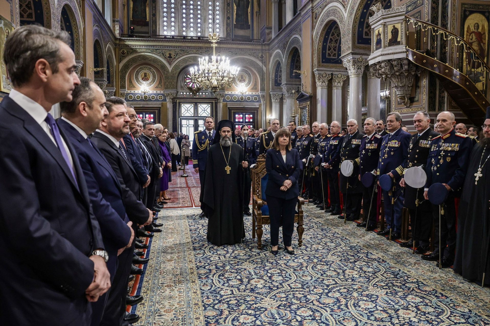 Μητρόπολη Αθηνών: Παρούσα η πολιτική και πολιτειακή ηγεσία στη δοξολογία για το νέο έτος