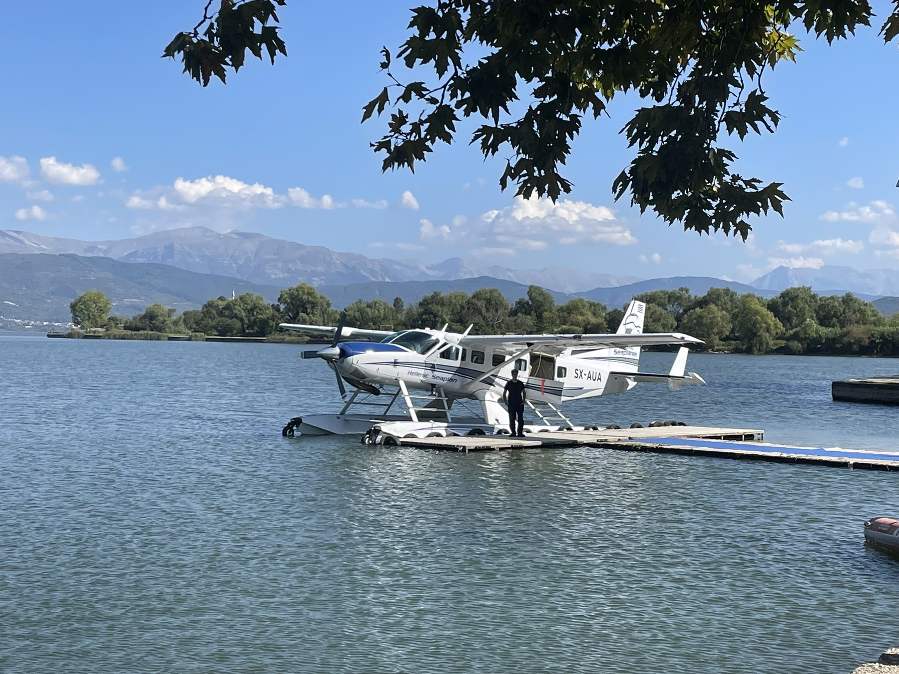 Hellenic Seaplanes: Βόλος, Καλαμάτα και Σκύρος πήραν έγκριση για πτήσεις υδροπλάνων